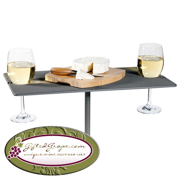 Wine picnic table